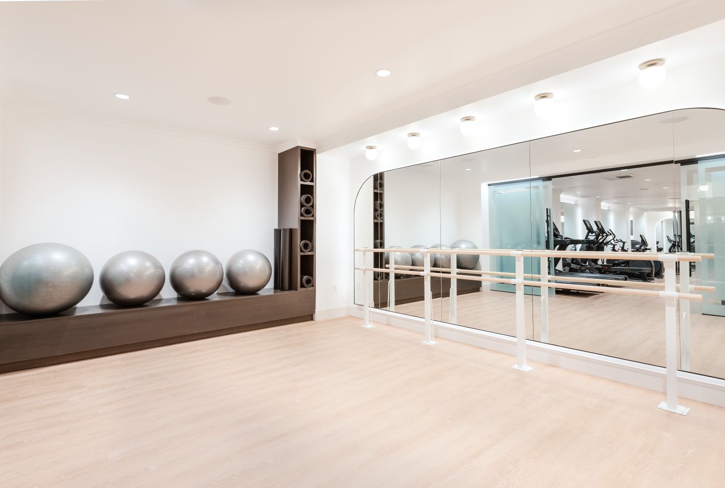 fitness-room