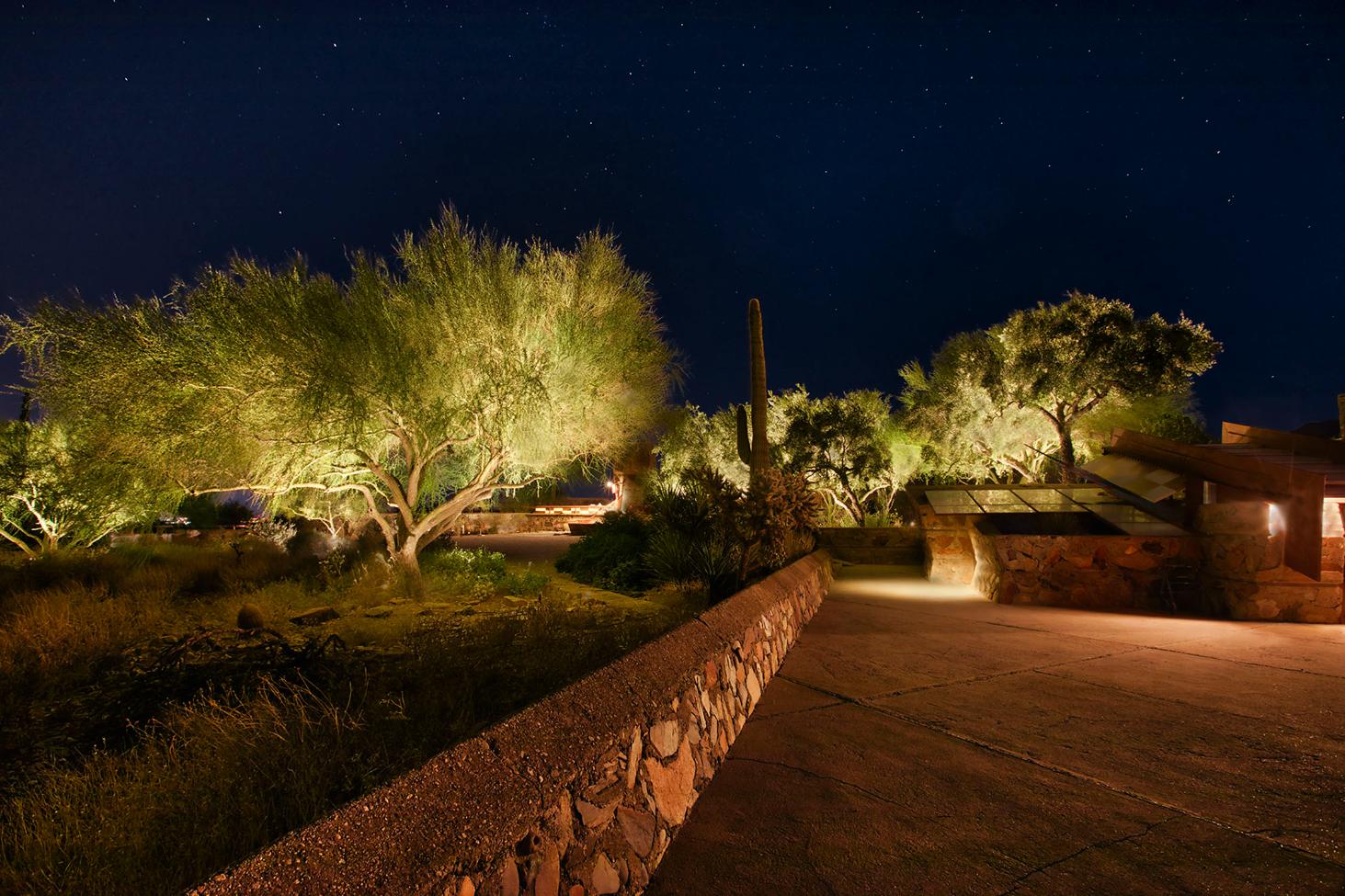 taliesin-west-ext-studio-lux-4